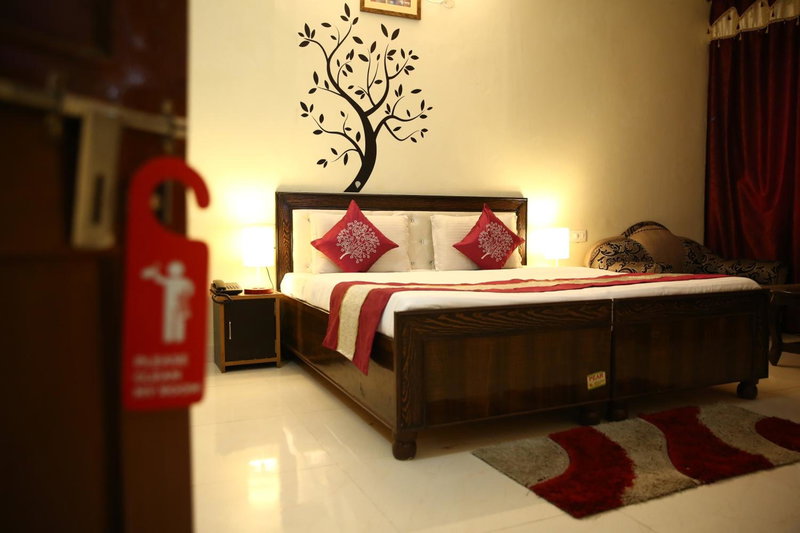 Hotel the diamond Ring, Chandīgarh, India