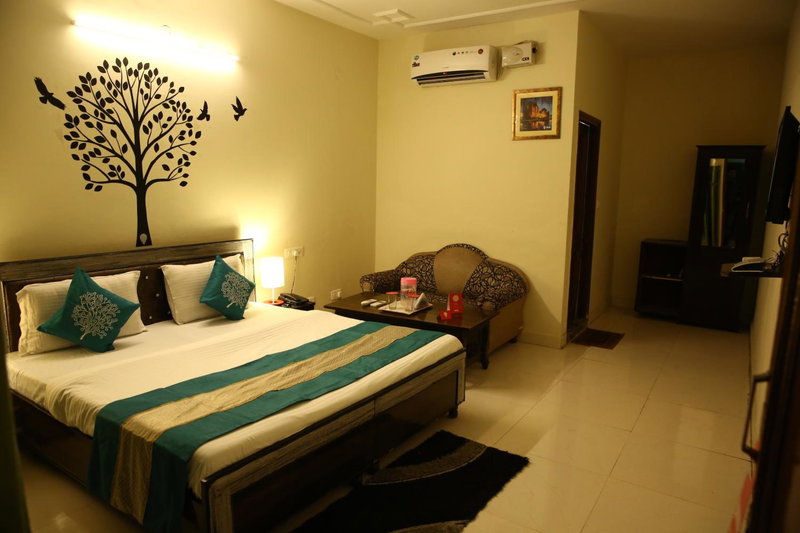 Hotel the diamond Ring, Chandīgarh, India