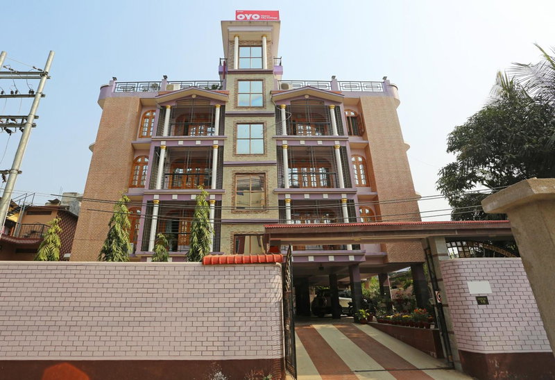 Collection O Downtown Hospital Guwahati Formerly Cherry City Cottage, Guwahati, India