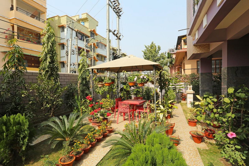 Collection O Downtown Hospital Guwahati Formerly Cherry City Cottage, Guwahati, India