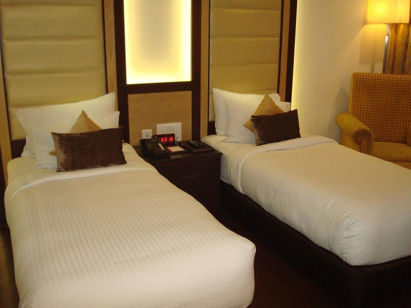 Hotel Royal Cliff, Kānpur, India