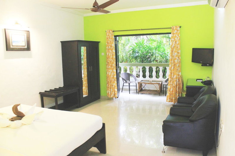Silver Sands Sunshine - Angaara, Candolim, India