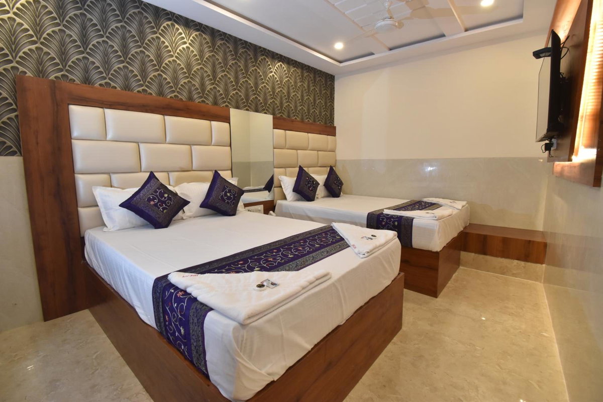 Hotel Dream Palace Residency - Near to US Embassy Bkc Mumbai, India
