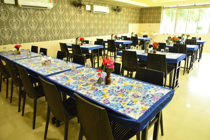 Hotel Priso, Kālapettai, India