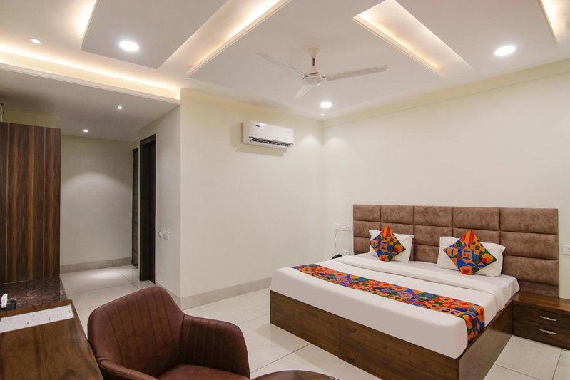 FabHotel Prism Grand - Nr Zirakpur Bus Stand', Zirakpur, India