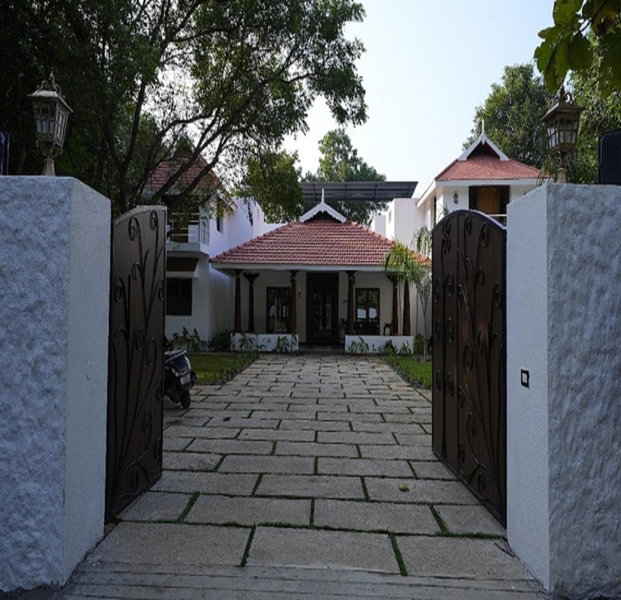 Courtyard Castle Heritage Resort - Private Villa & Rooms, Puducherry, India