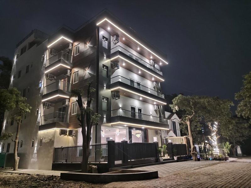 Emerald Suites, Greater Noida, India