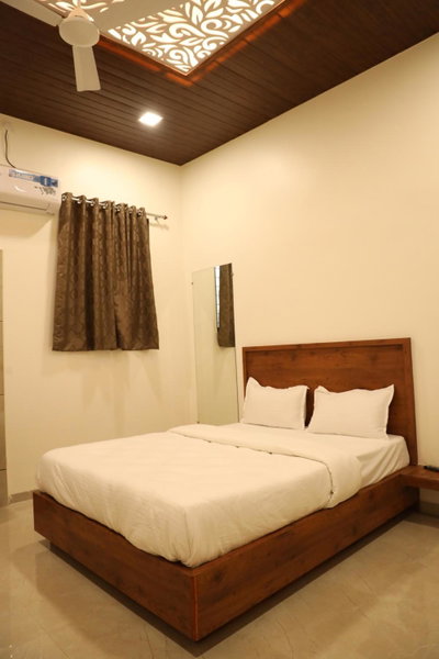 Mahalaxmi Executive, Kolhapur, India