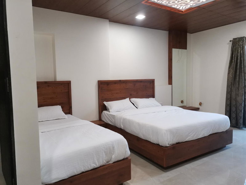 Mahalaxmi Executive, Kolhapur, India