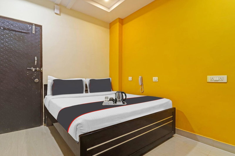Super Collection O Gachibowli, Kondapur, India