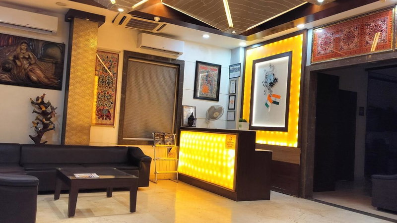 Hotel Taj Heights, Agra, India