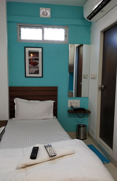New Shahana - Hostel, Mumbai, India