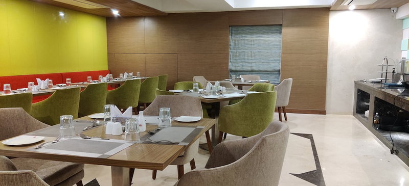 Hotel Elora, Lucknow, India