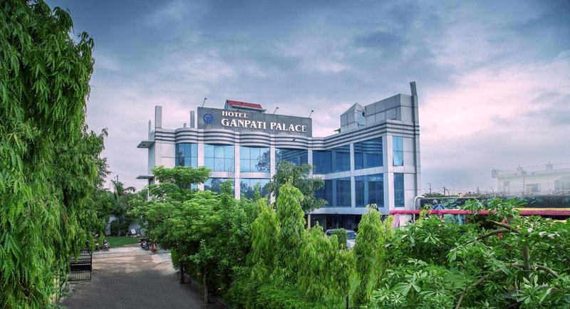 Hotel Ganpati Palace, Mathura, India