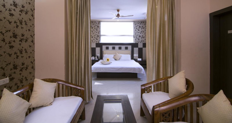 Hotel Ganpati Palace, Mathura, India