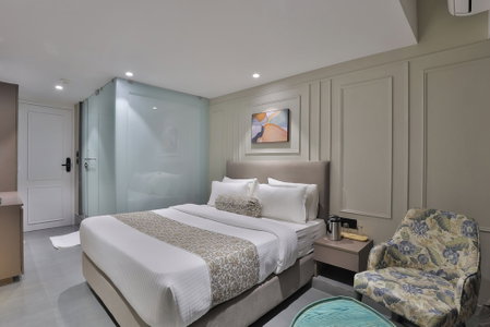 Hotel The Grand Suites, Ahmedabad, India