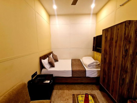 Hotel Aurelia Pearl, Patna, India