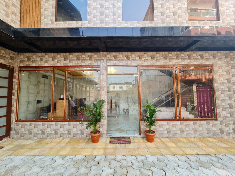 Hotel Aurelia Pearl, Patna, India