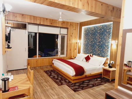 Hotel Dev Chhaya, Rānīkhet, India