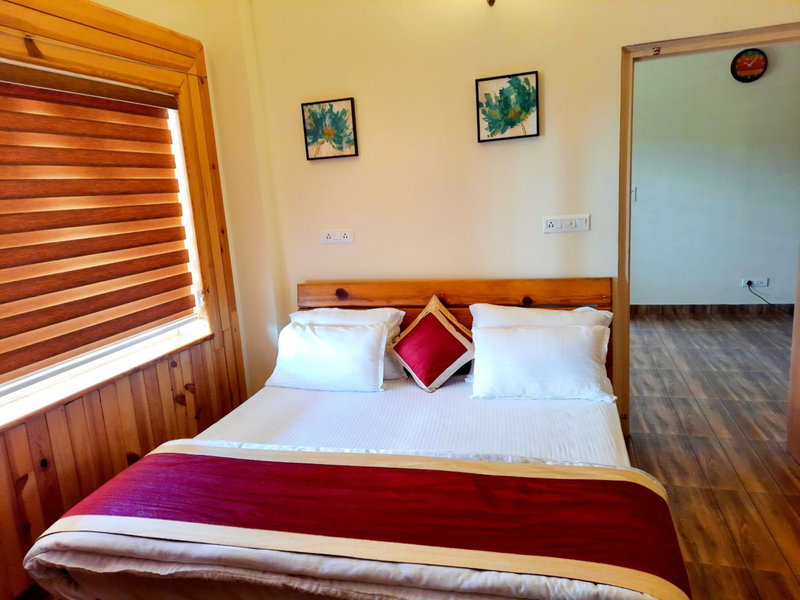Hotel Dev Chhaya, Rānīkhet, India