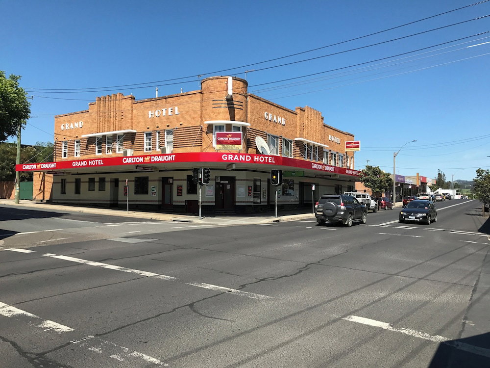 Grand Hotel Bega, Australia