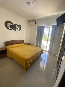 hermoso condominio suites las palmas con alberca, Manzanillo, Mexico