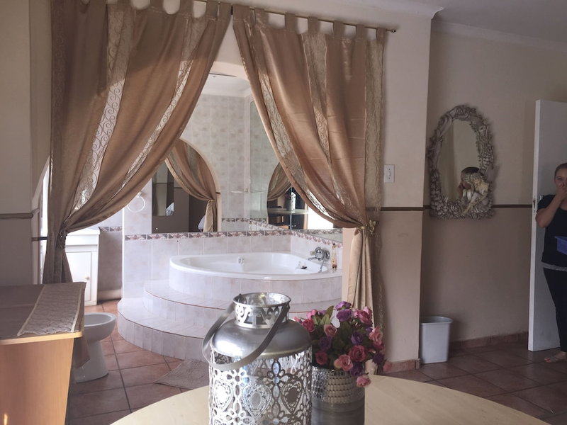 Elsje's Country Inn - Guesthouse, Kempton Park, South Africa