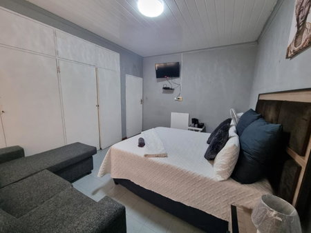 016 Guest House, Vanderbijlpark, South Africa