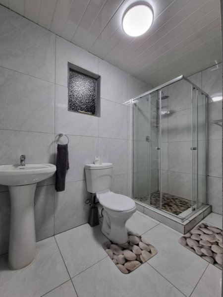 016 Guest House, Vanderbijlpark, South Africa