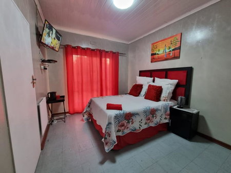 016 Guest House, Vanderbijlpark, South Africa