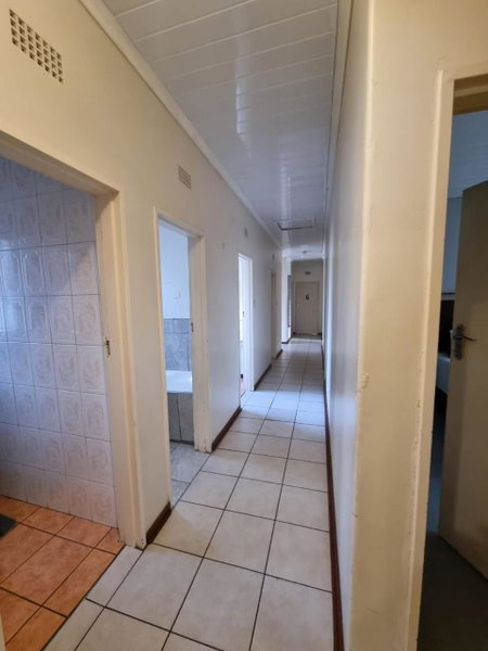016 Guest House, Vanderbijlpark, South Africa