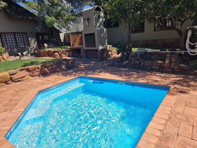 Milkwood Cottage Mabalingwe, Warmbaths, South Africa