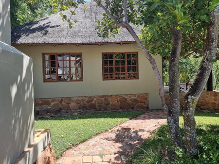 Milkwood Cottage Mabalingwe, Warmbaths, South Africa
