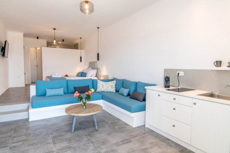 Parathyro sto Aigaio 2 - Small Suites, Tinos Town, Greece