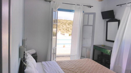 Angelos Rooms, Iraklia, Greece
