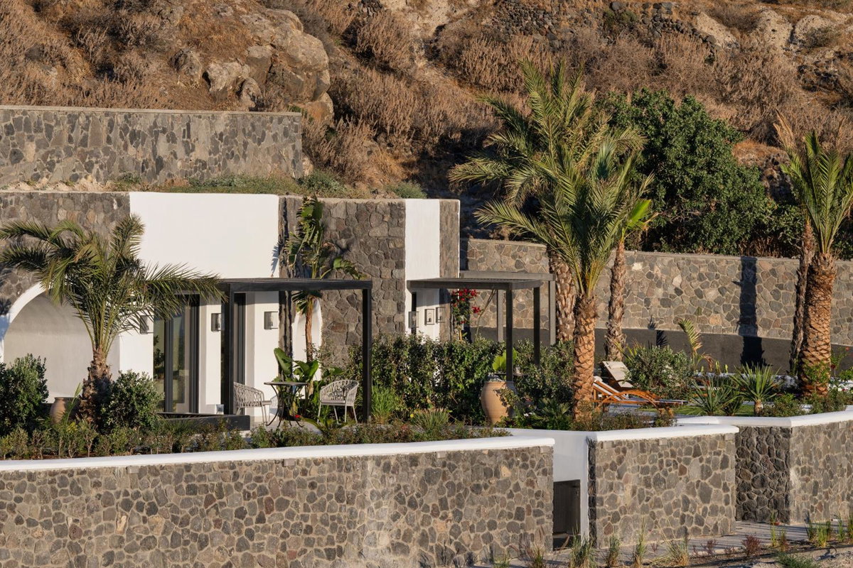Palm Island Suites, Greece