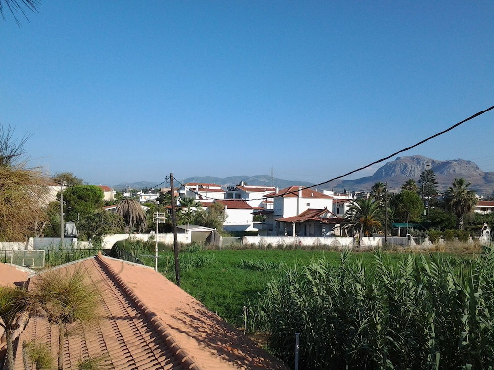 Hotel · Chris Studios & Apartments, Corinth