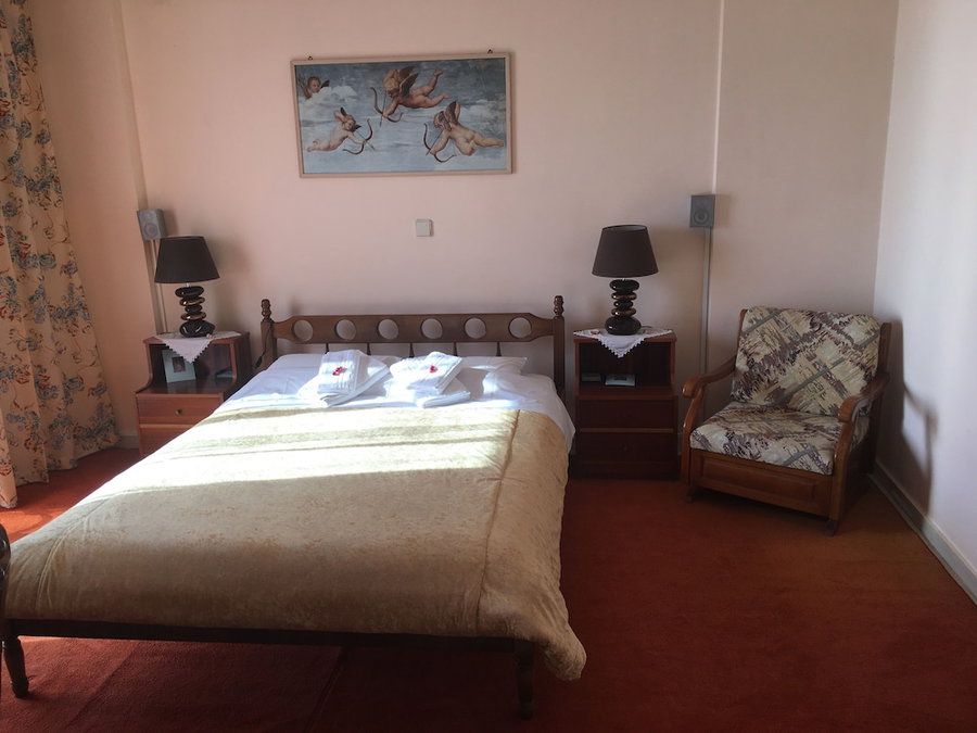 Chris Studios & Apartments, Corinth, Greece