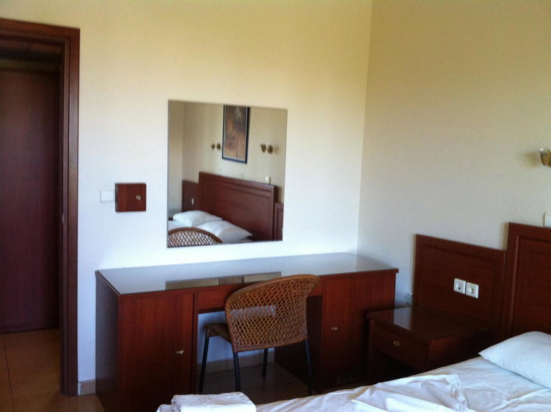Olgas Paradise Apartments, Kos Town, Greece