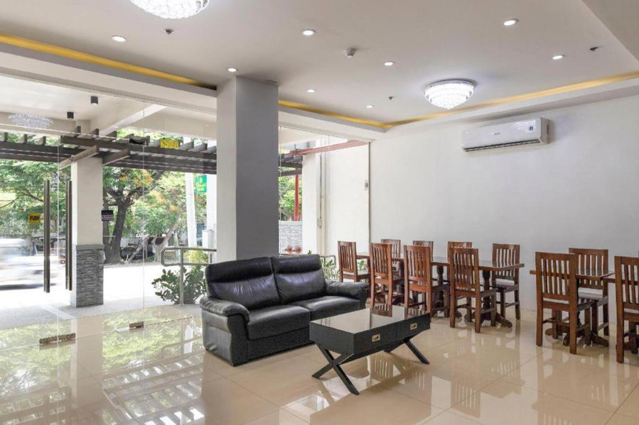 Yellowbell Hotel, Batangas City, Philippines