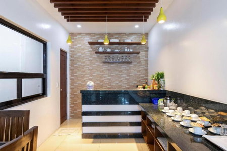 Yellowbell Hotel, Batangas City, Philippines