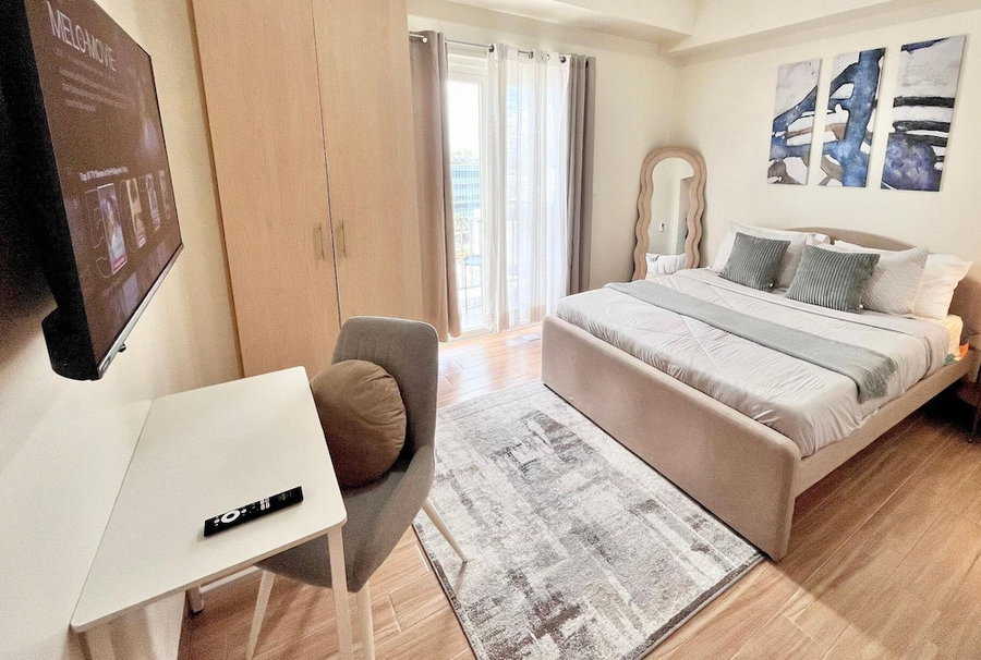 Room-experience Elegance at Chambre Hono, Iloilo, Philippines