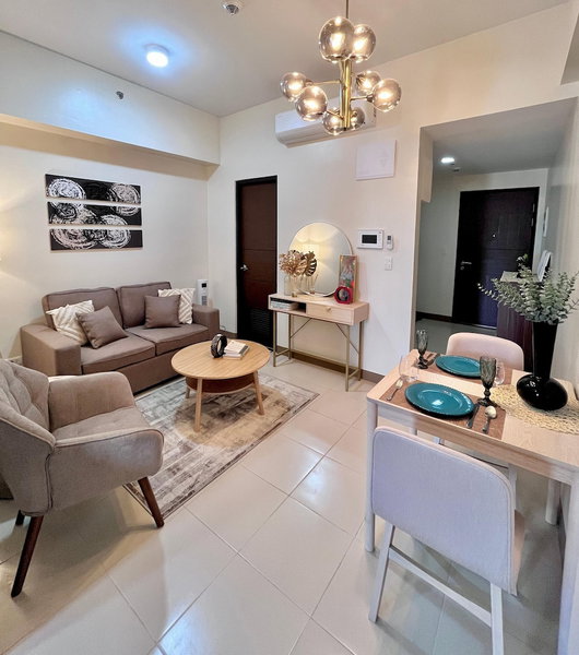 Room-experience Elegance at Chambre Hono, Iloilo, Philippines