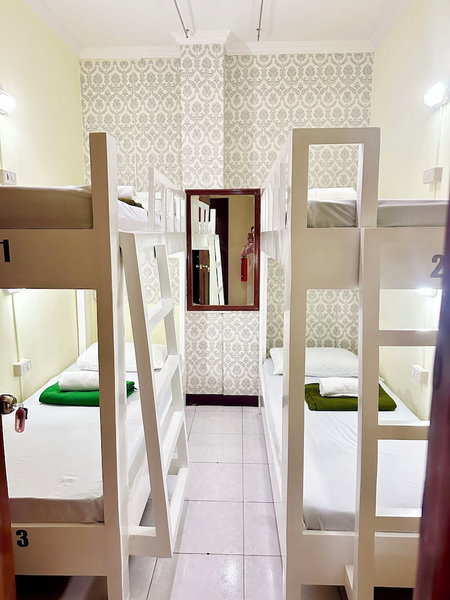 Davao Hub Dormitel Bed & Breakfast, Davao, Philippines