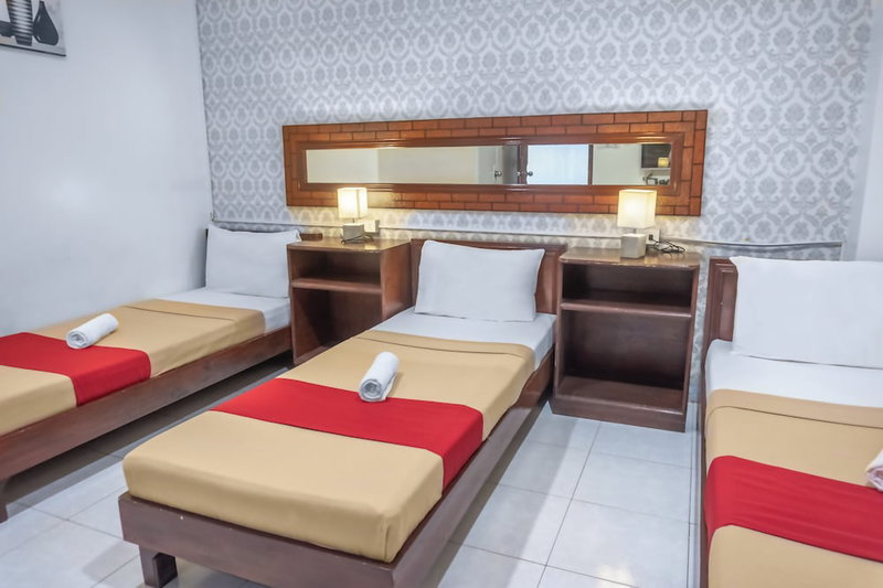 Davao Hub Dormitel Bed & Breakfast, Davao, Philippines