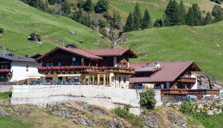 Gasthof Pension Granstein, Sölden, Austria