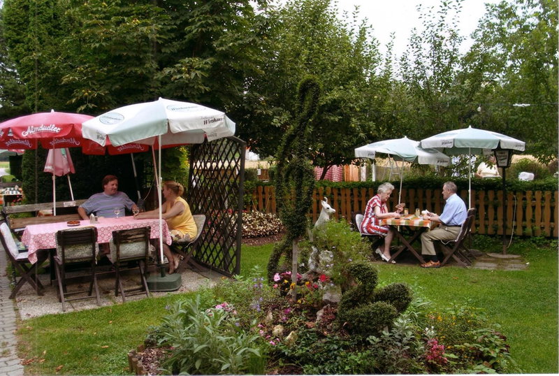 Gasthof Pension St. Wolfgang, Kirchberg am Wechsel, Austria