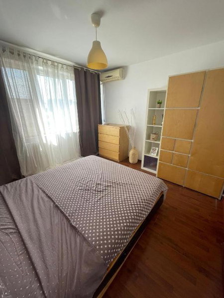 Apartament 2 camere, decomandat, Piata Unirii, Bucharest, Romania