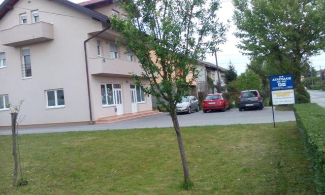 Kuc kuc apartmani, Karlovac, Croatia