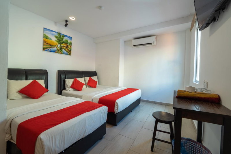 Mary J Hotel Family 10 pax room, Kota Bharu, Malaysia